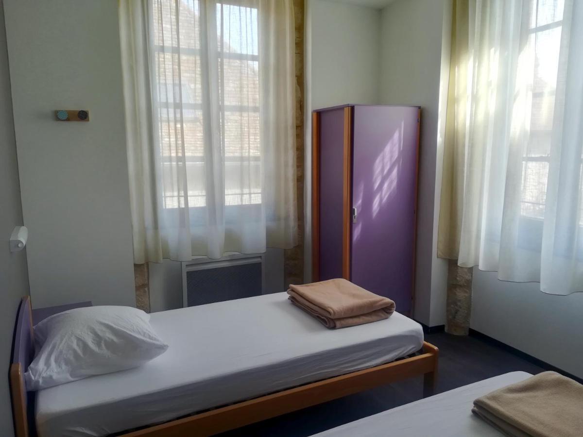 Gite La Maison Des Pelerins Villeneuve-dʼAveyron Zewnętrze zdjęcie