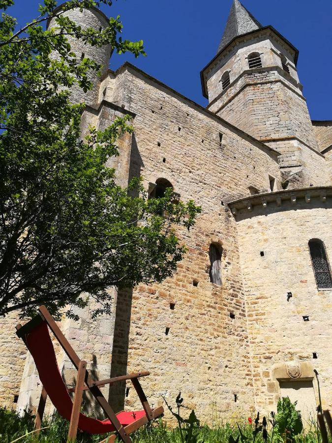 Gite La Maison Des Pelerins Villeneuve-dʼAveyron Zewnętrze zdjęcie